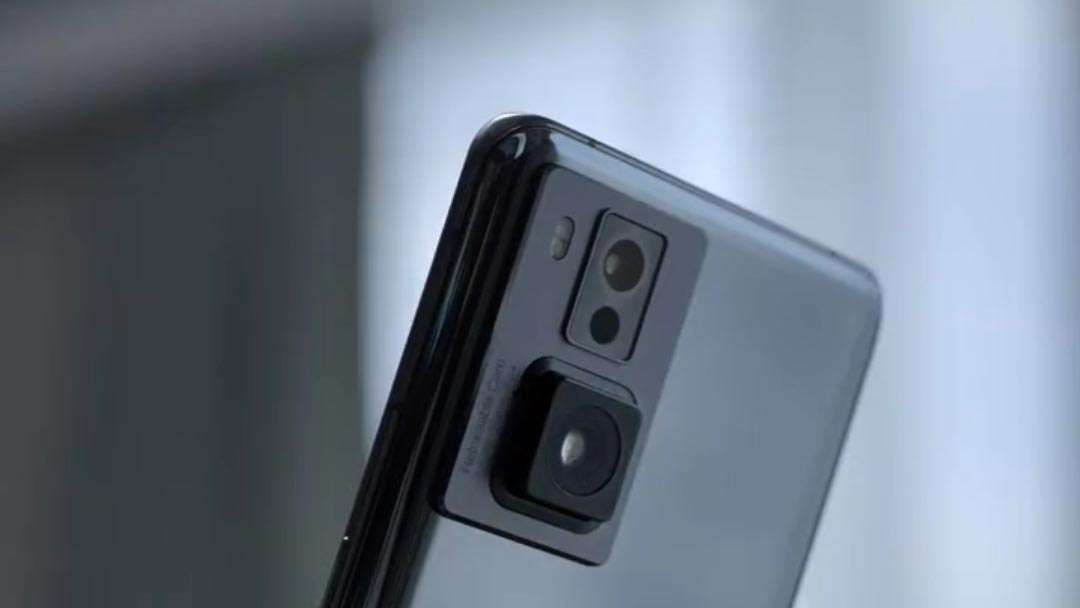 OPPO lavora a una fotocamera retrattile: a cosa serve?