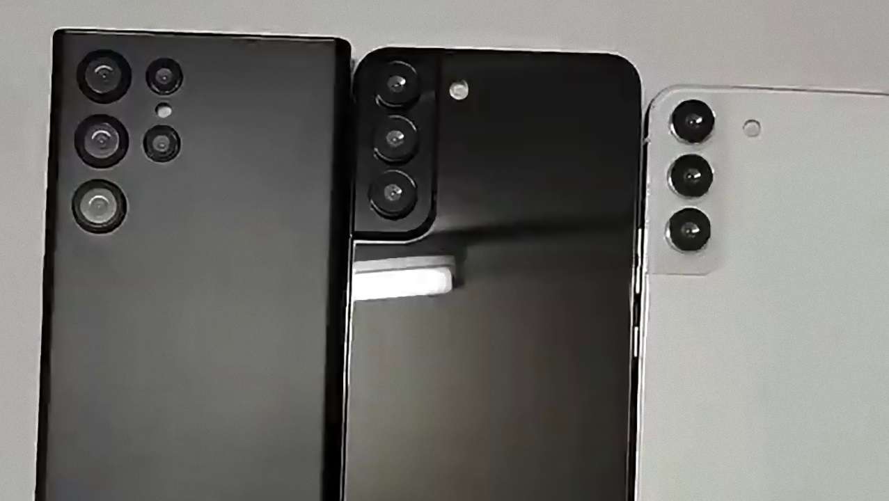 Galaxy S22: la famiglia al completo in un nuovo video leaked Galaxy S22: la famiglia al completo in un nuovo video leaked