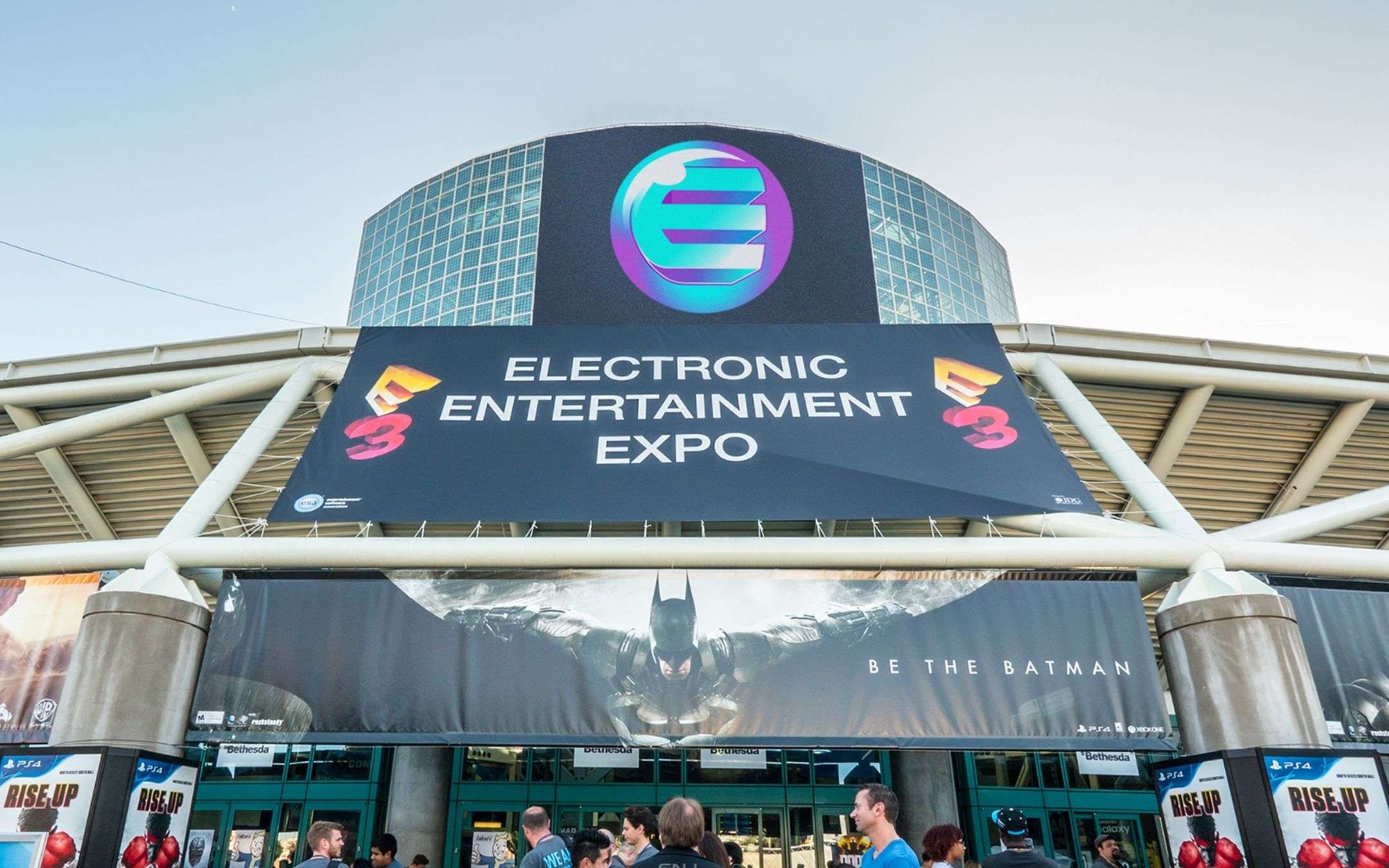 E3 2022: vince Omicron, la fiera videoludica sarà solo online