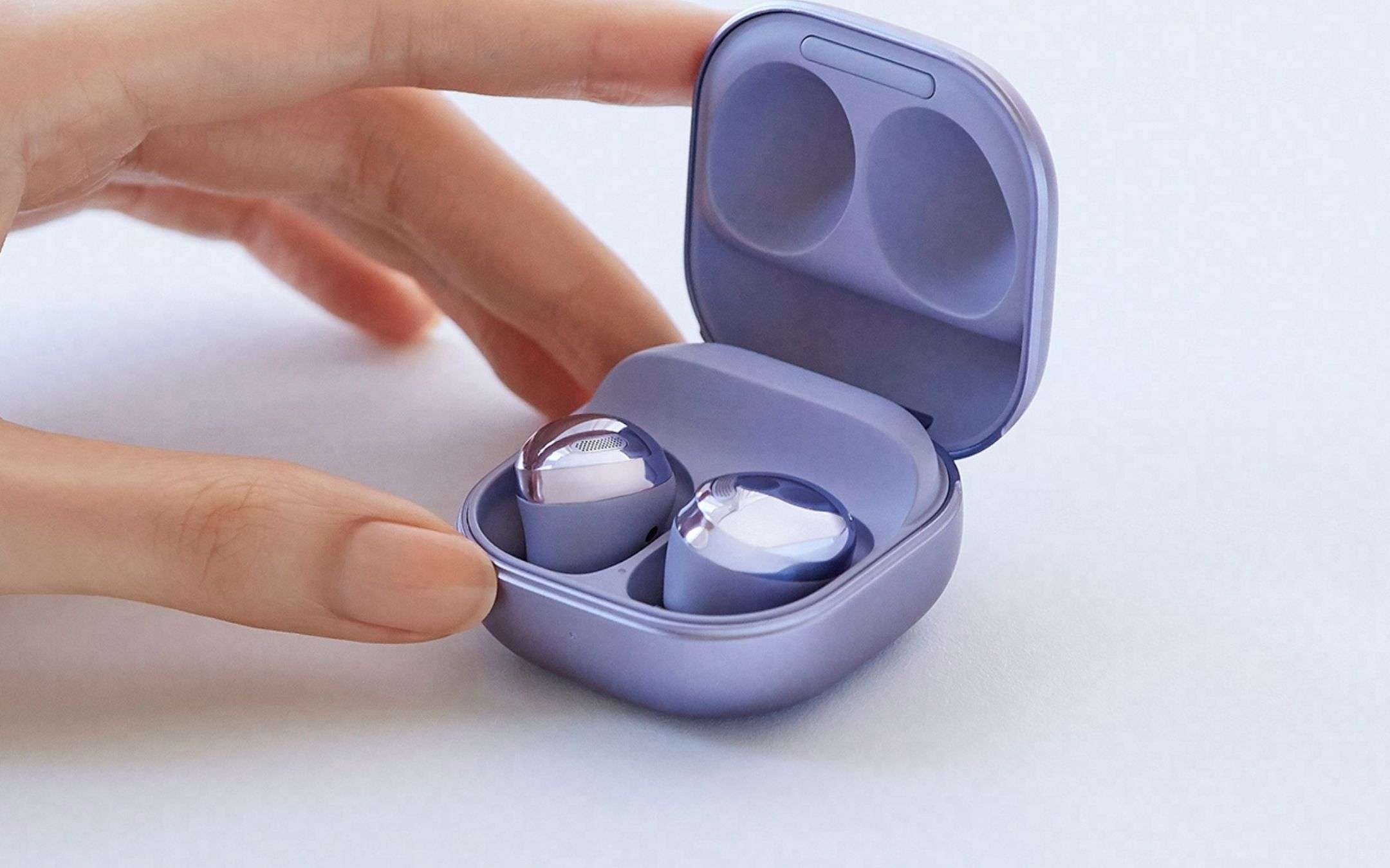 Samsung Galaxy Buds Pro ufficiali: belli e potenti