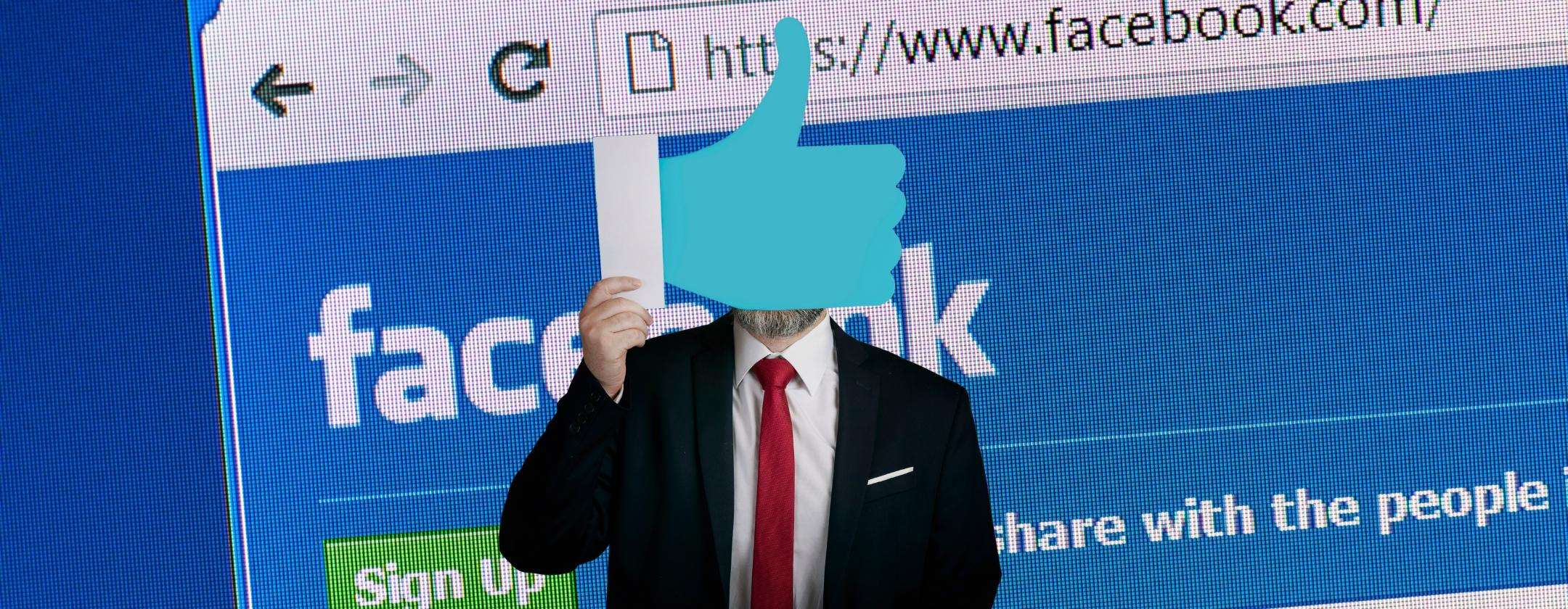 Facebook: ecco come ti rubano tutti i dati e il profilo