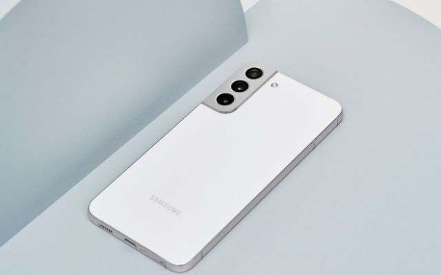 Samsung Galaxy S22