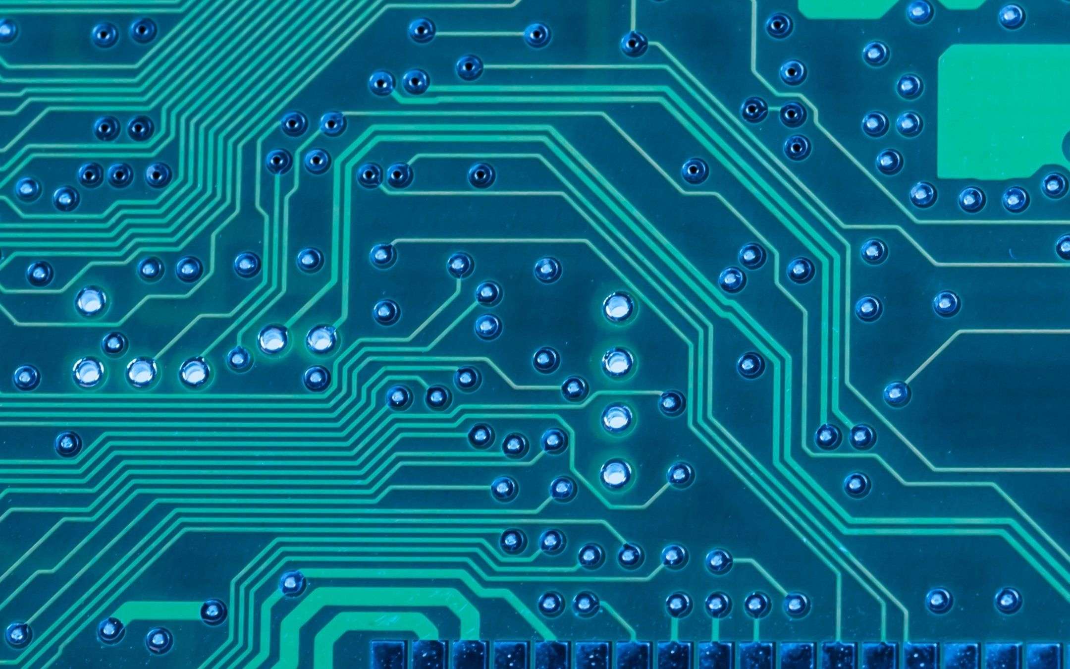 I principali chipmaker non esportano più in Russia I principali chipmaker non esportano più in Russia