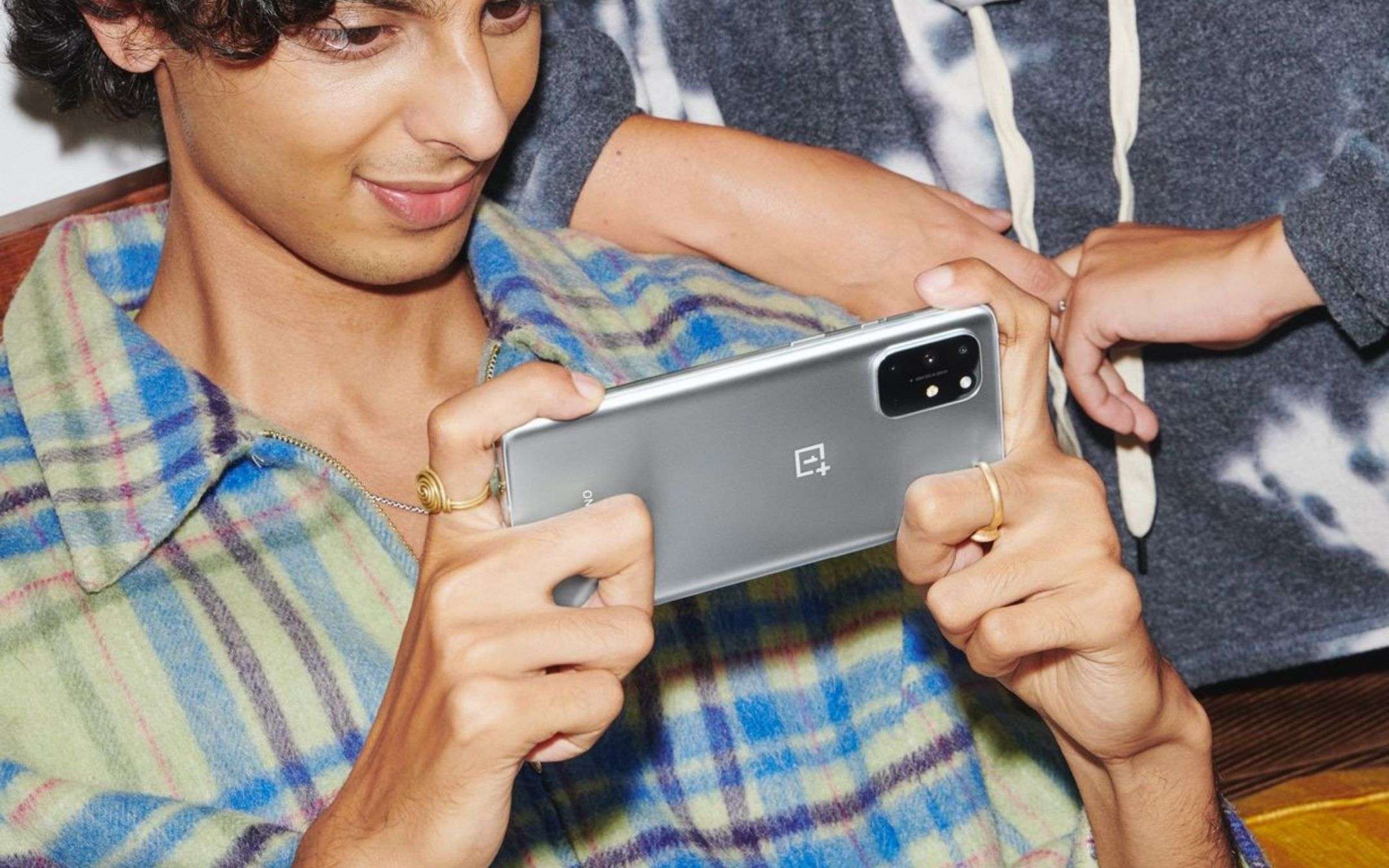 OnePlus 7/8T e Nord N100 si aggiornano: tutte le novità