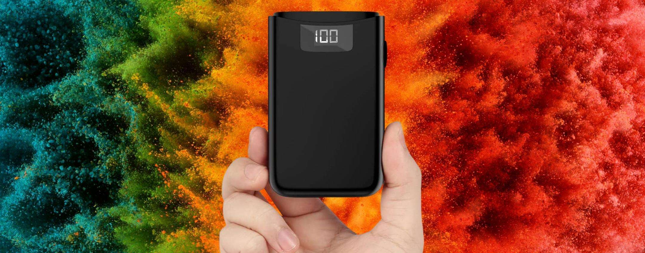 Addio batteria scarica, powerbank che infili OVUNQUE e costa pochissimo Addio batteria scarica, powerbank che infili OVUNQUE e costa pochissimo