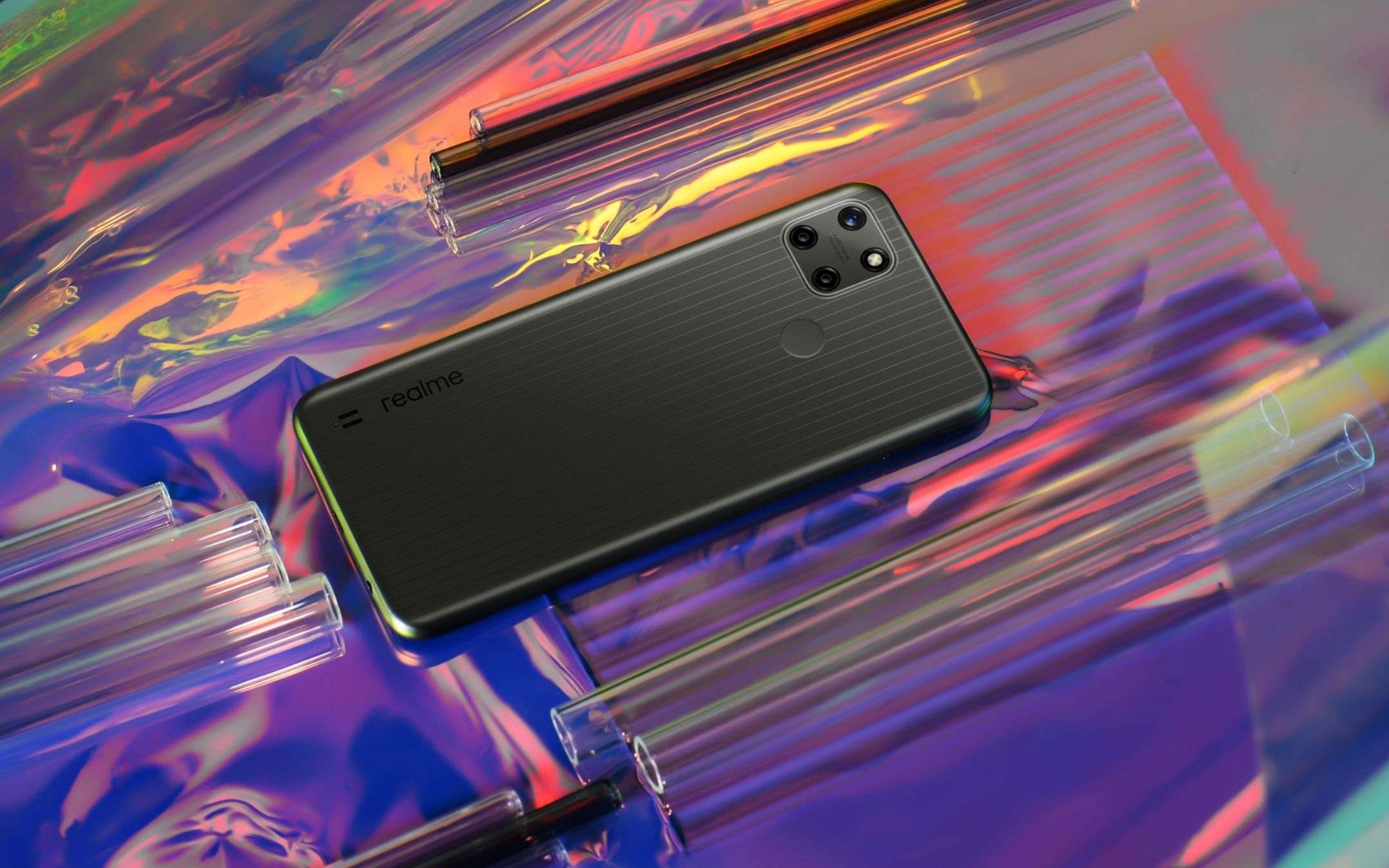 Realme C35 è in arrivo a febbraio: tanta batteria e non solo