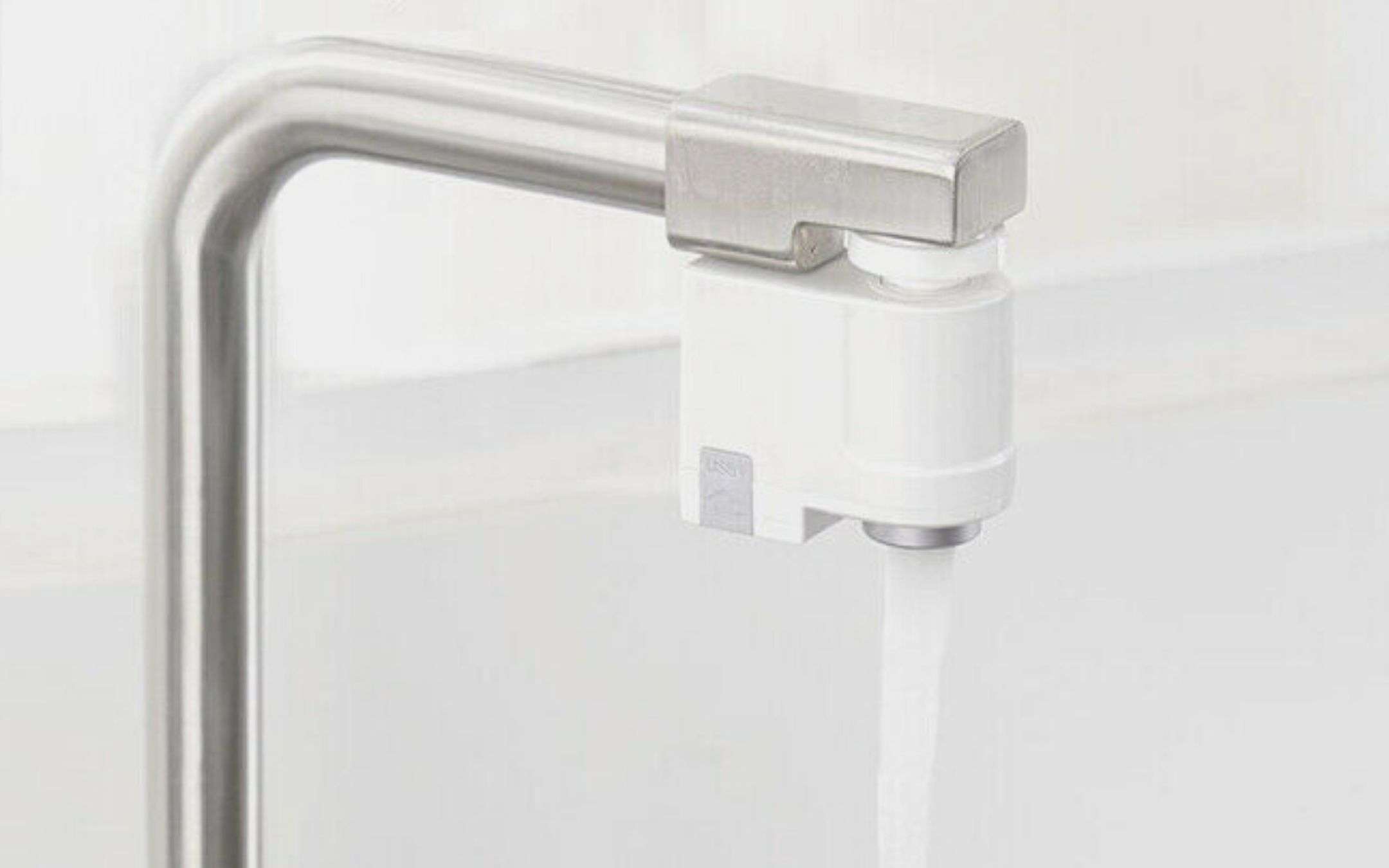 Xiaomi: sistema SMART di risparmio acqua, basta sfiorarlo (26€) Xiaomi: sistema SMART di risparmio acqua, basta sfiorarlo (26€)
