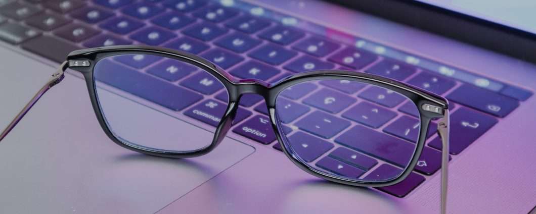 I migliori occhiali da PC e ufficio anti luce blu