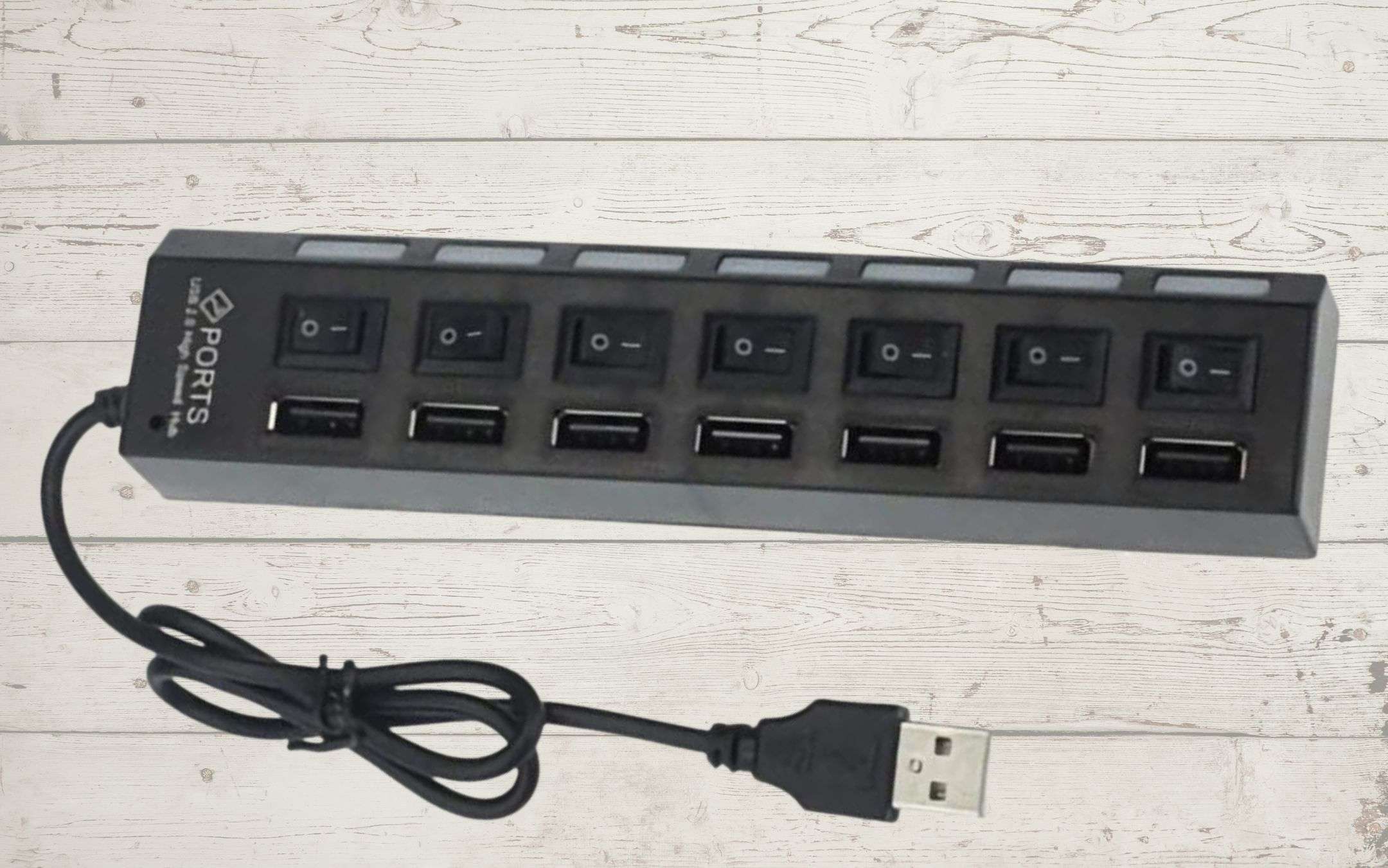 Hub USB 7 porte con INTERRUTTORI: una genialata a 9€ (sconto 50%) Hub USB 7 porte con INTERRUTTORI: una genialata a 9€ (sconto 50%)
