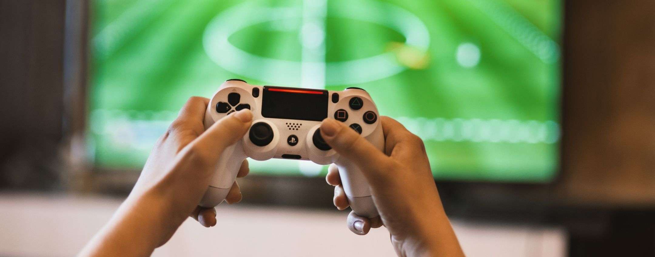 Pubblicità nei videogiochi: anche Sony pronta ad inserirla su PS4 e PS5? Pubblicità nei videogiochi: anche Sony pronta ad inserirla su PS4 e PS5?