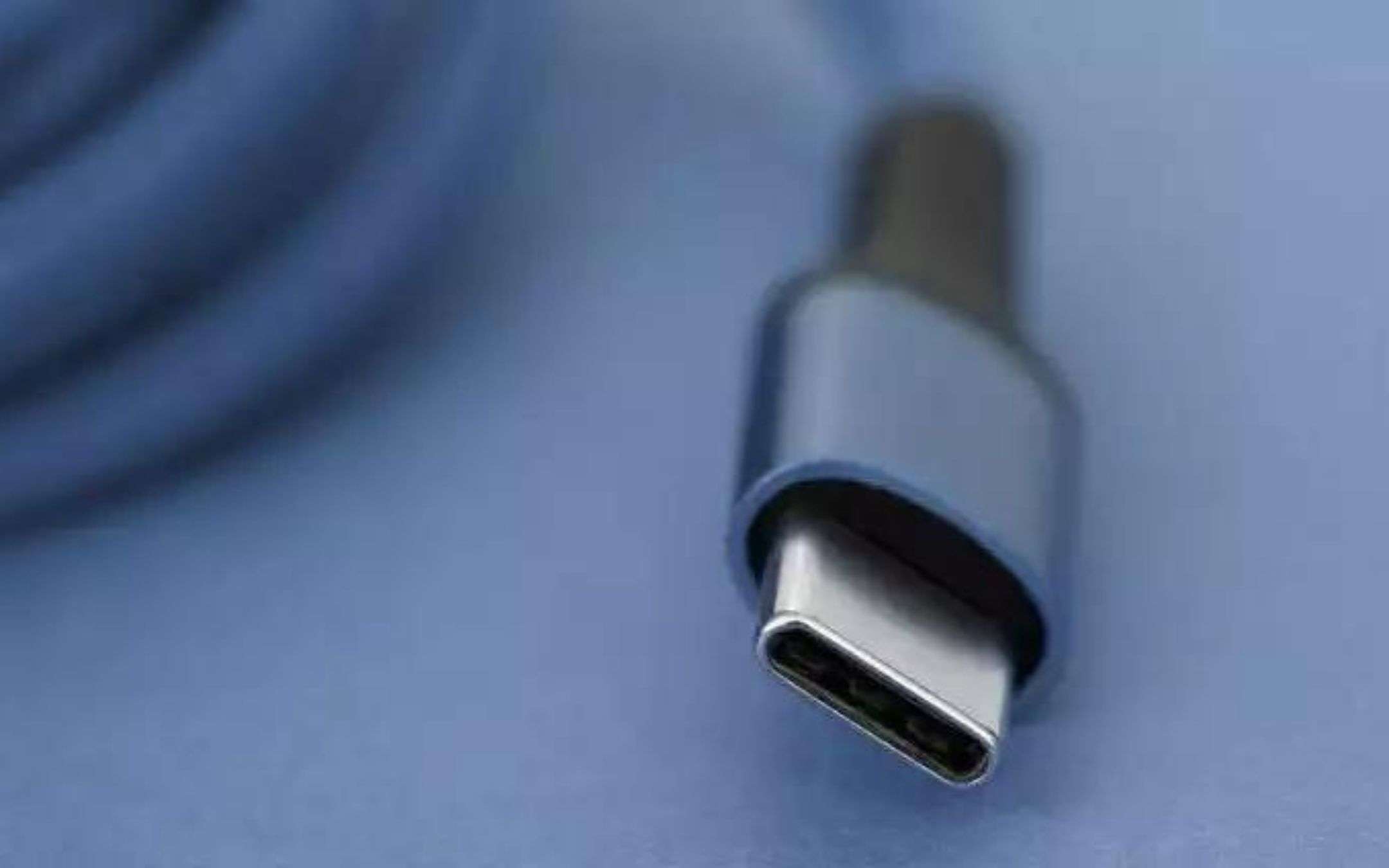 L'Unione Europea approva l'USB-C come standard universale