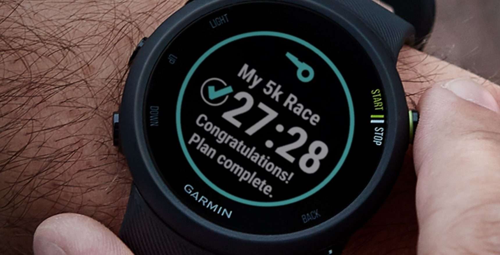 Garmin Forerunner 45: smartwatch per sportivi in offerta SHOCK (-43%)