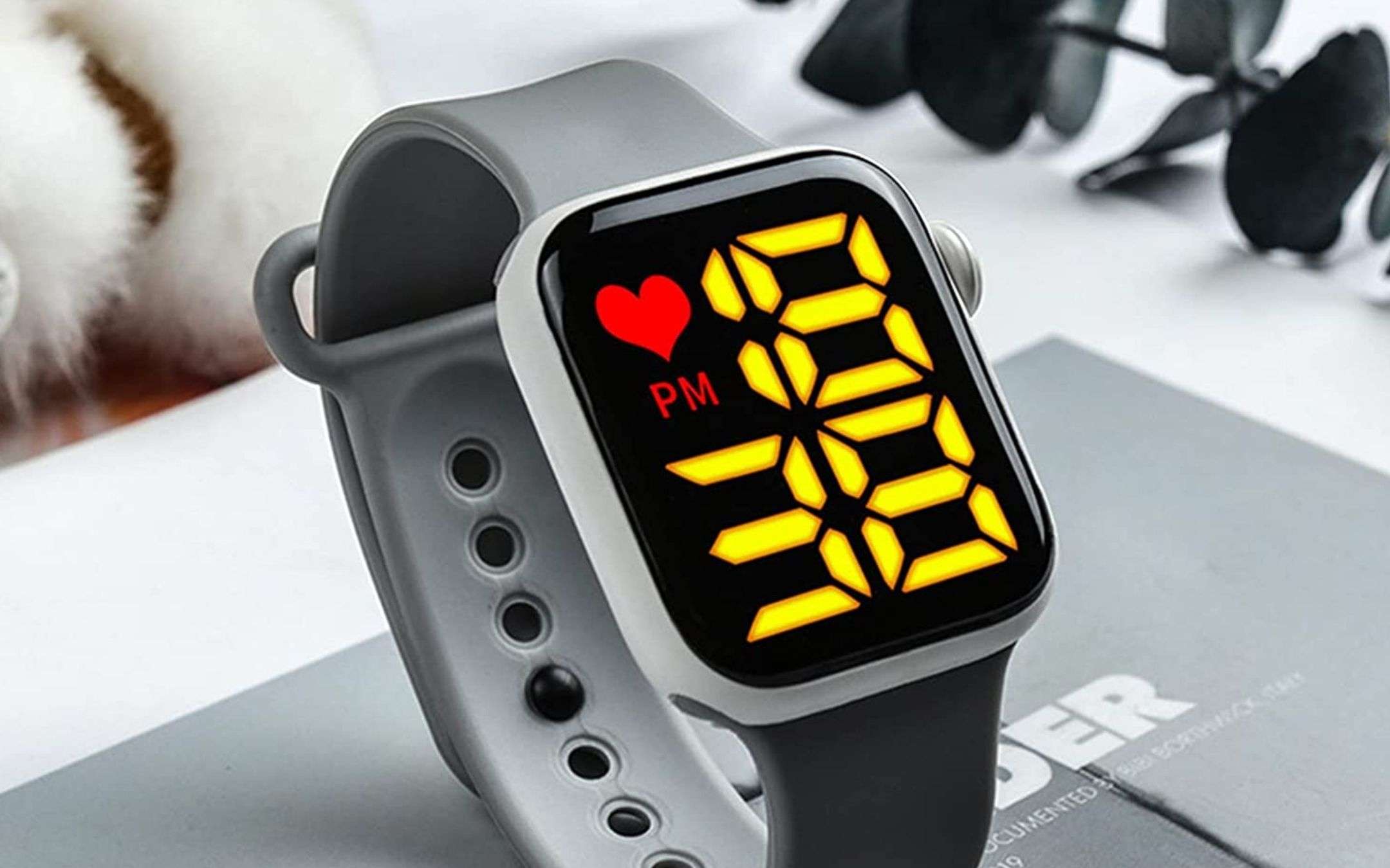 Questo orologio digitale è PAZZESCO: 8€ su Amazon, sconto 50% Questo orologio digitale è PAZZESCO: 8€ su Amazon, sconto 50%