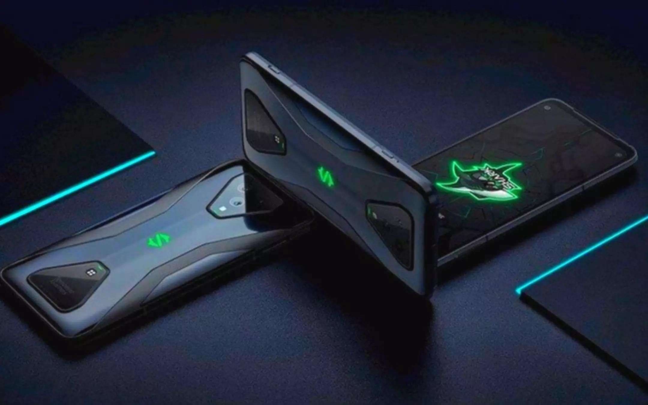 Black Shark: arriva un flagship con Snapdragon 8+ Gen 1 Black Shark: arriva un flagship con Snapdragon 8+ Gen 1