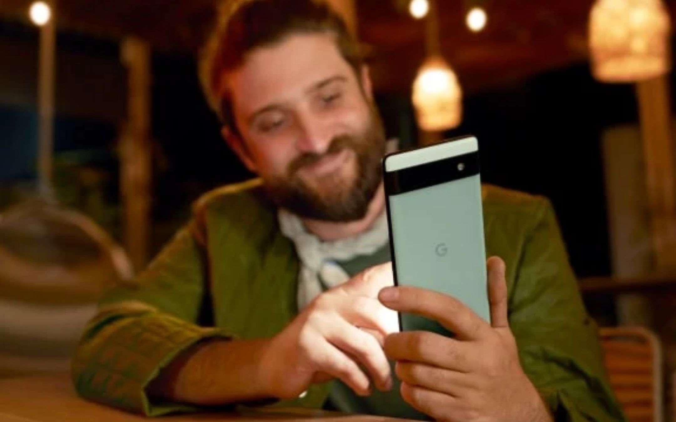 Google Pixel 6a si mostra in un video: occhio al sensore di impronte