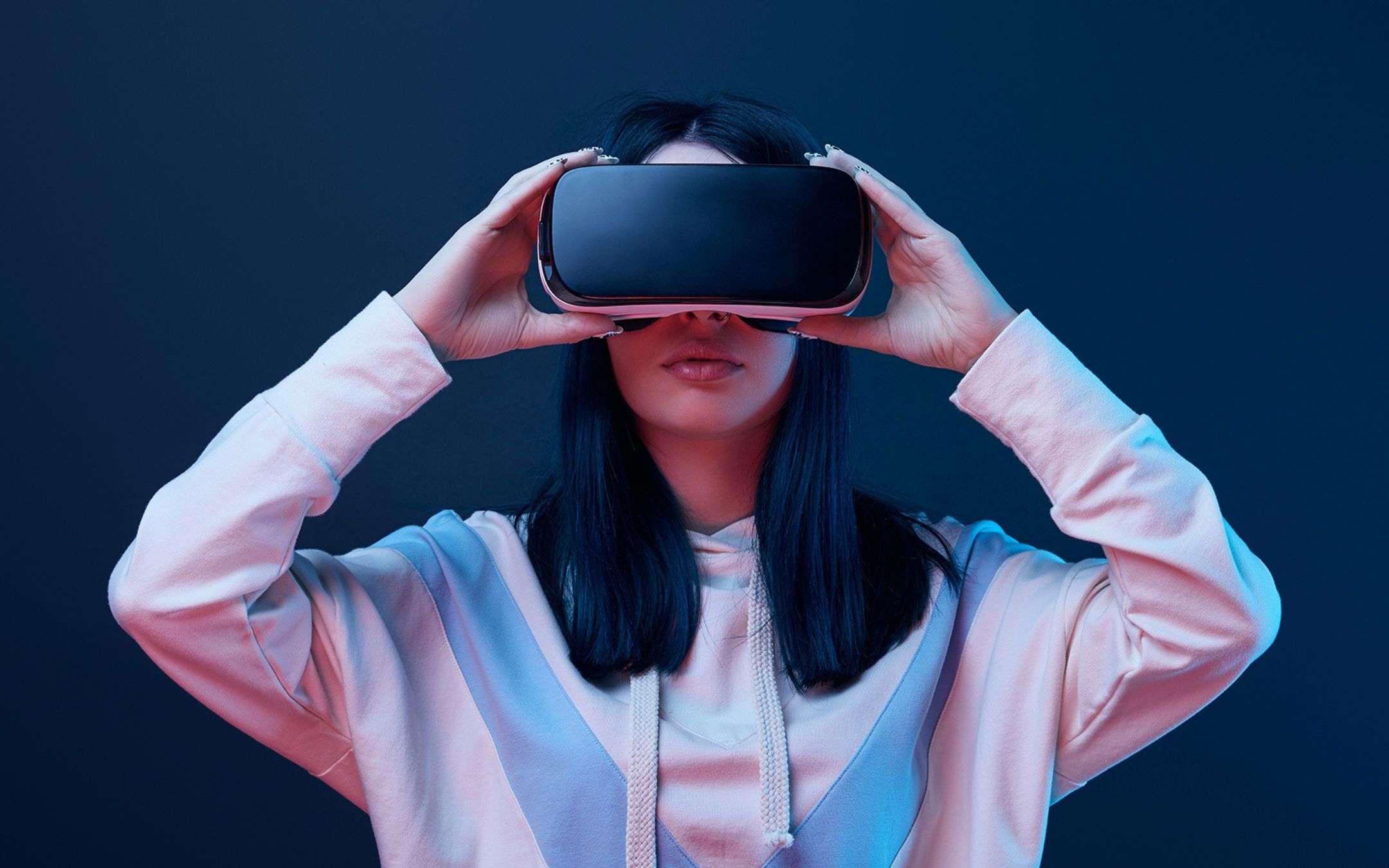 Apple: gli occhiali AR arriveranno alla fine del 2024 Apple: gli occhiali AR arriveranno alla fine del 2024