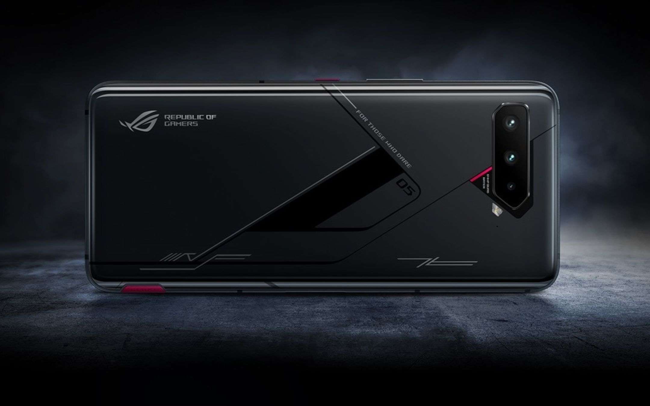 ASUS ROG Phone 6 avrà una funzionalità inedita per la serie