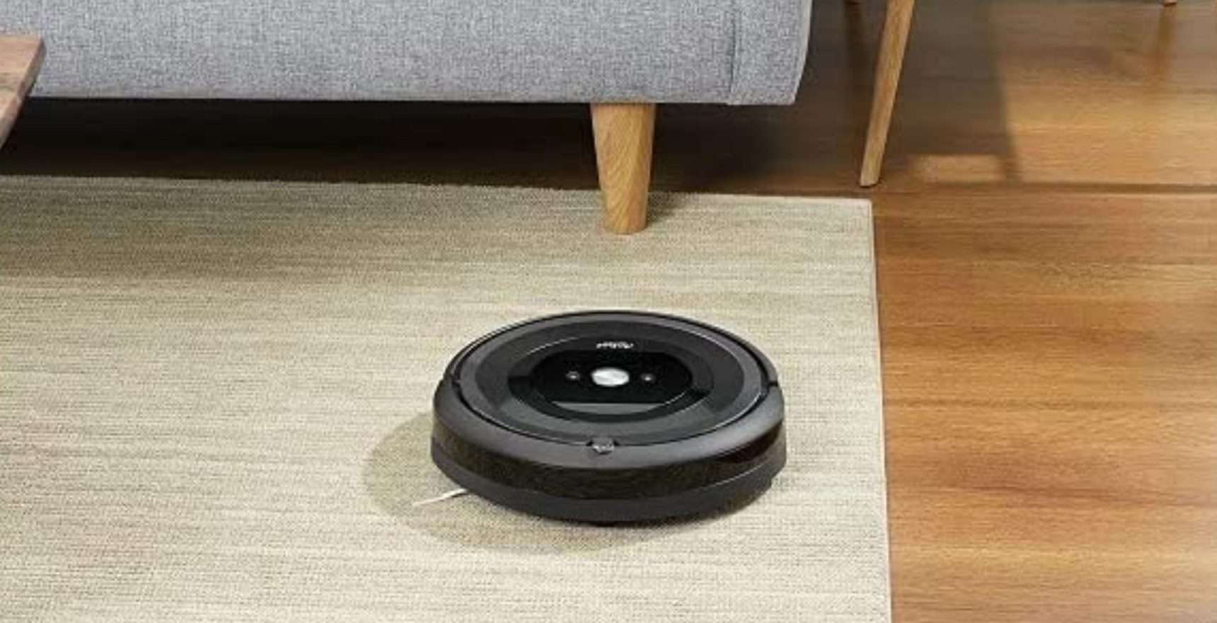 Casa pulita senza fatica: robot aspirapolvere iRobot a prezzo FOLLE