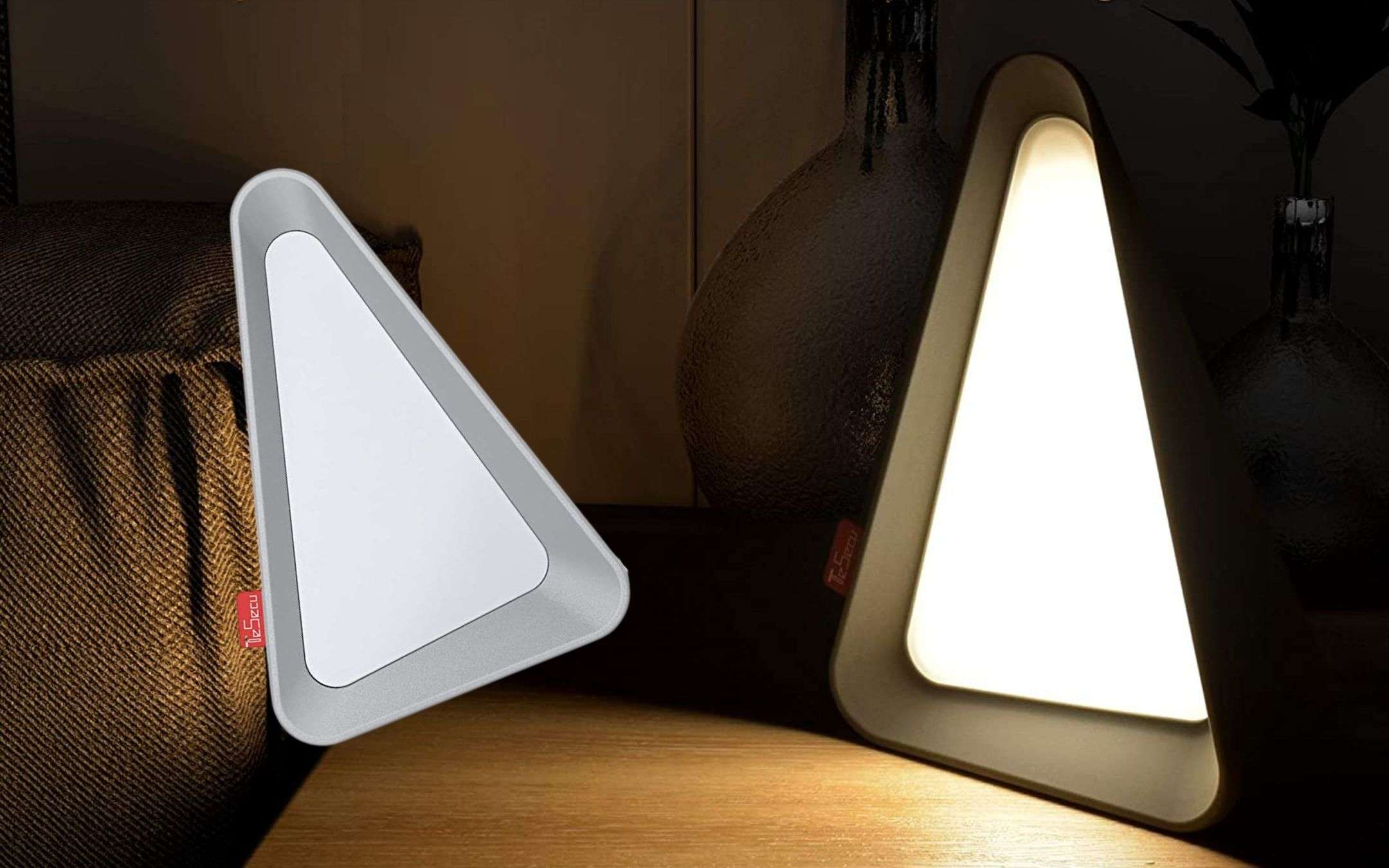 La lampada triangolare così NON l'hai mai vista: 10€ su Amazon (-60%) La lampada triangolare così NON l'hai mai vista: 10€ su Amazon (-60%)