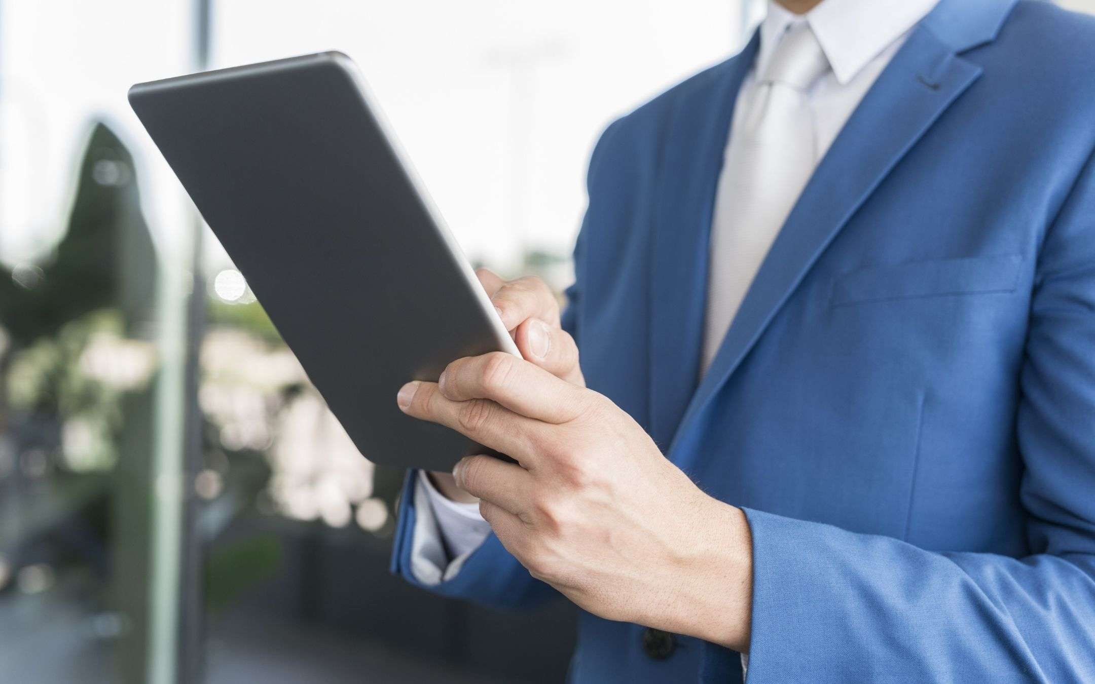 Con BitDefender hai la miglior sicurezza per la tua azienda: provalo! Con BitDefender hai la miglior sicurezza per la tua azienda: provalo!