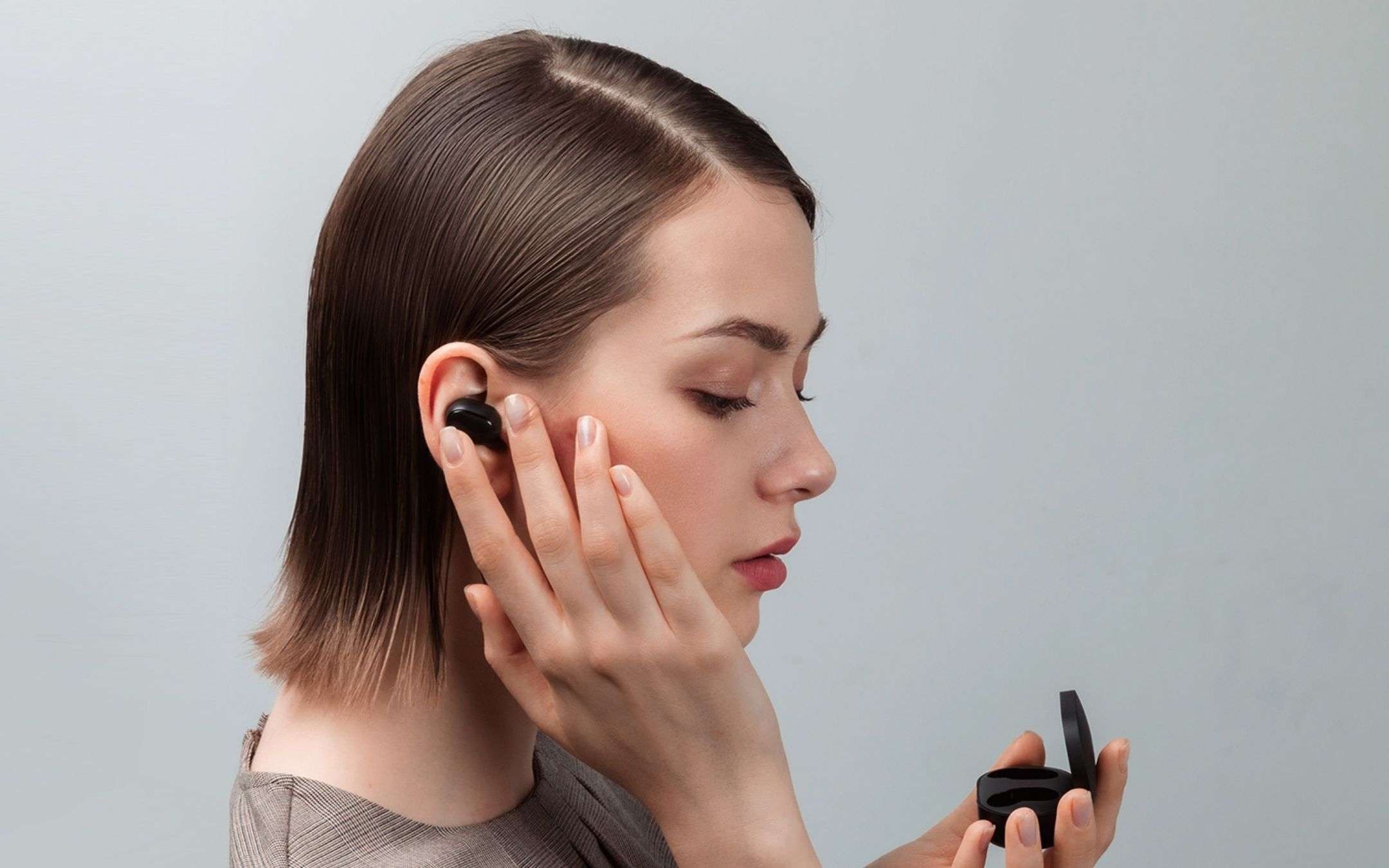 Appena 23€ per le cuffie Bluetooth di Xiaomi: FOLLIA su Amazon (-75%) Appena 23€ per le cuffie Bluetooth di Xiaomi: FOLLIA su Amazon (-75%)