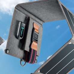 Ricarica solare gratis OVUNQUE con questo kit USB spettacolare