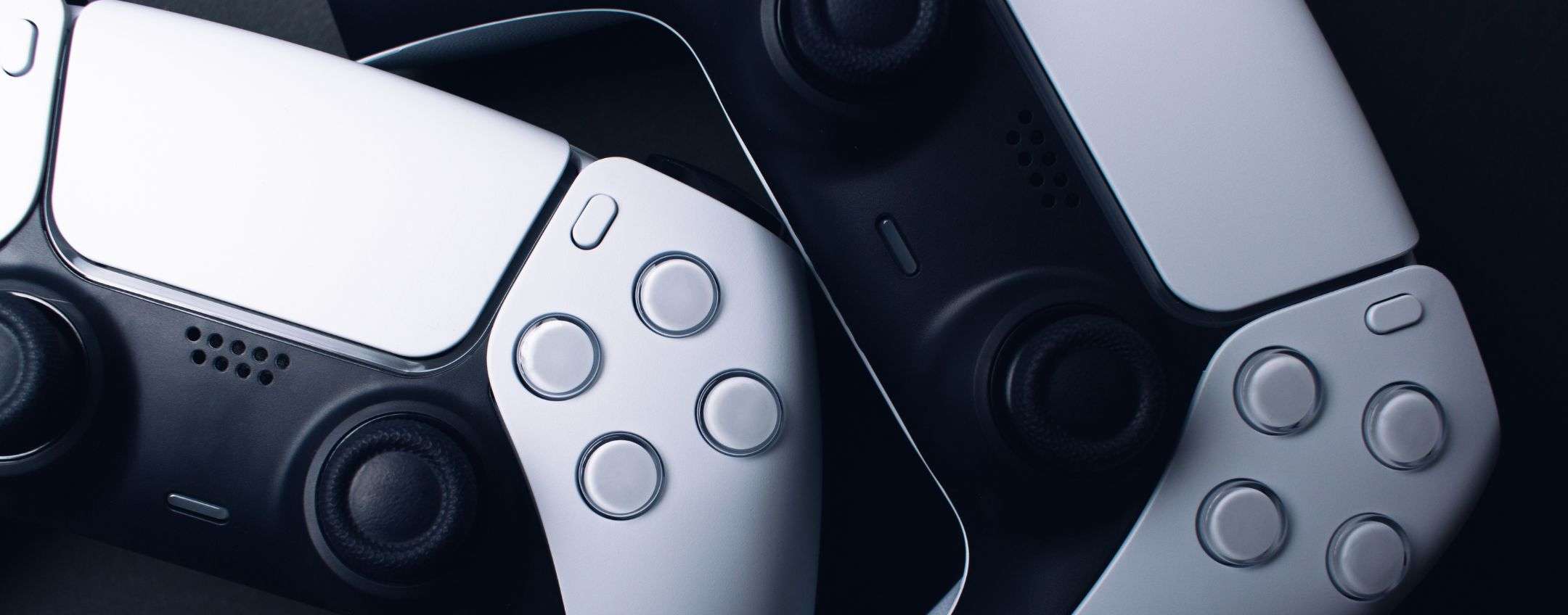 DualSense PS5: torna l'offerta di Amazon (-20%) DualSense PS5: torna l'offerta di Amazon (-20%)