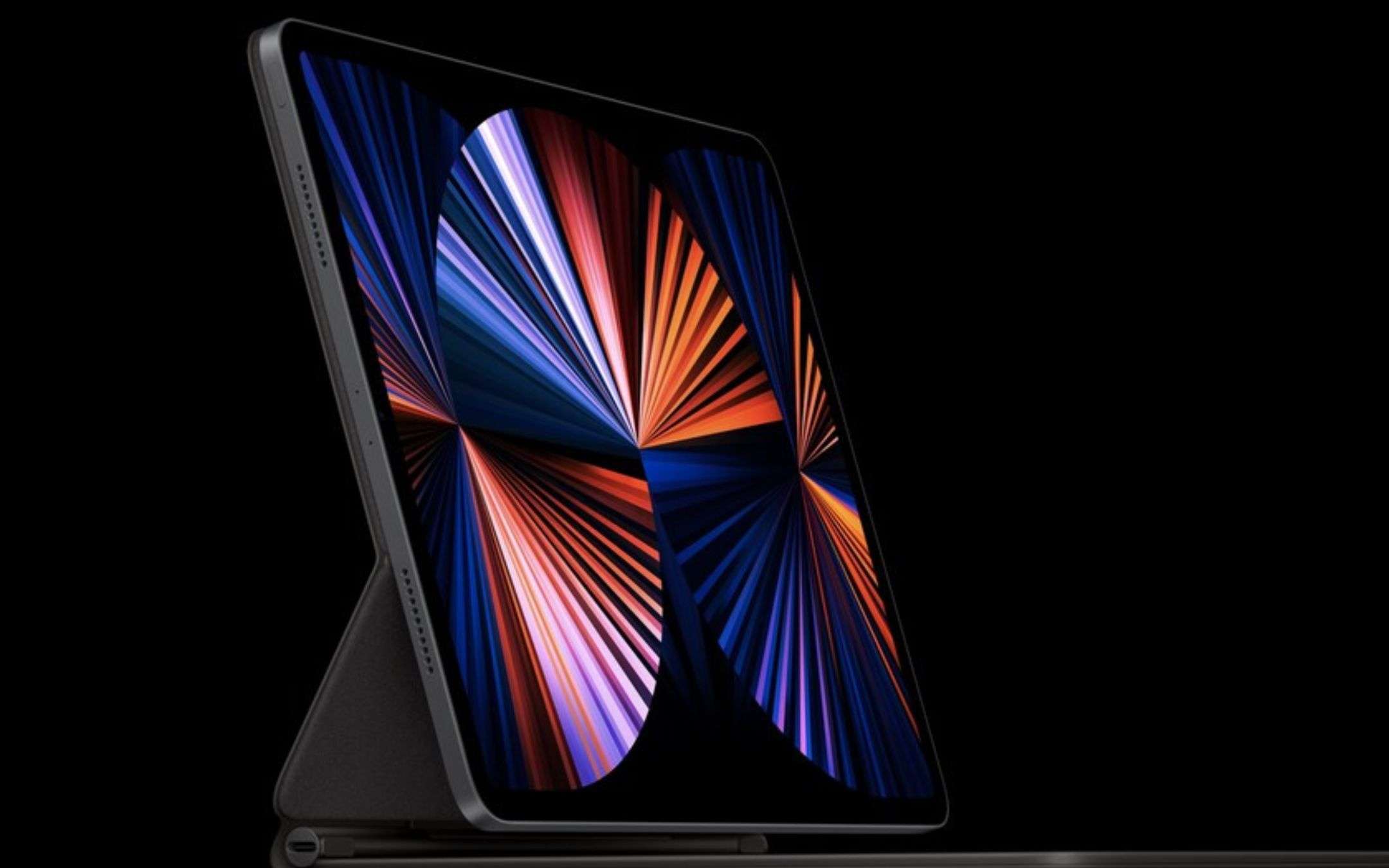 iPad Pro: ci sarà un nuovo connettore a quattro pin iPad Pro: ci sarà un nuovo connettore a quattro pin