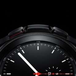 Samsung Galaxy Watch4 Classic: sconto WOW per l'ottimo wearable (-52%)
