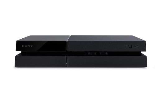 La PlayStation 4 "base": storia e caratteristiche