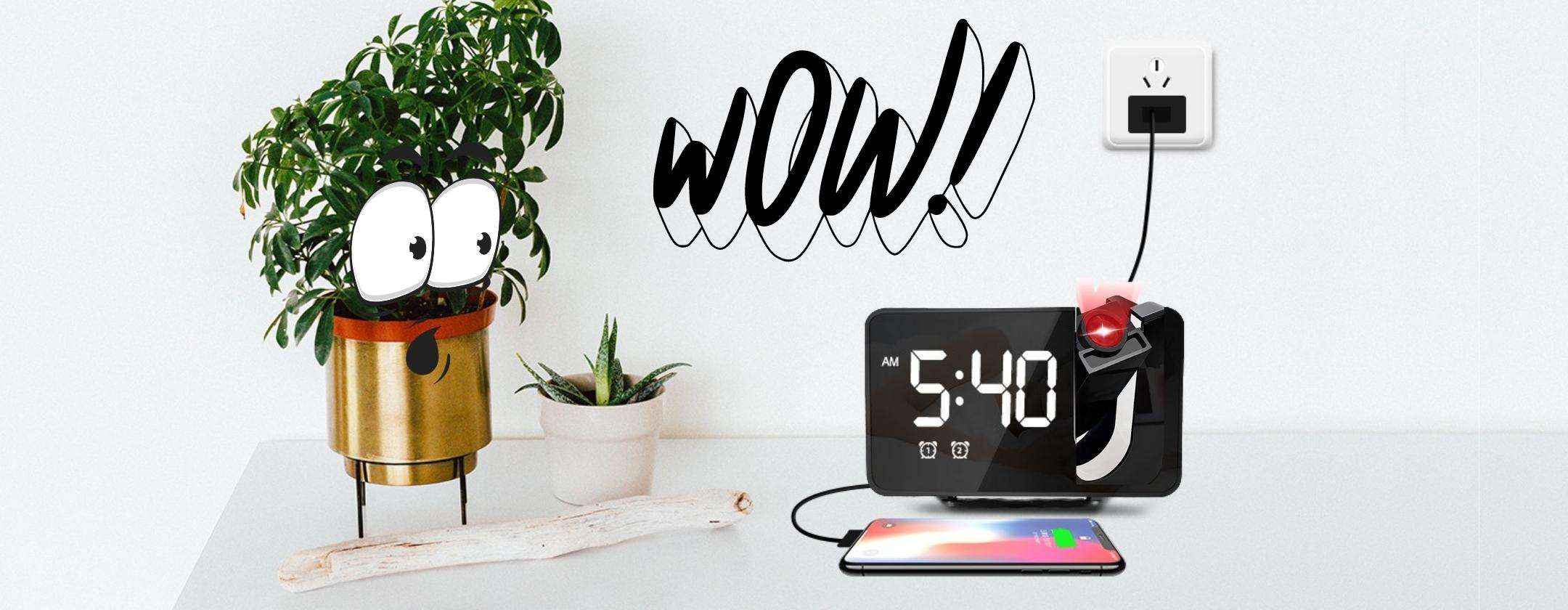 Sveglia digitale con proiettore a MENO di 20 euro su Amazon Sveglia digitale con proiettore a MENO di 20 euro su Amazon