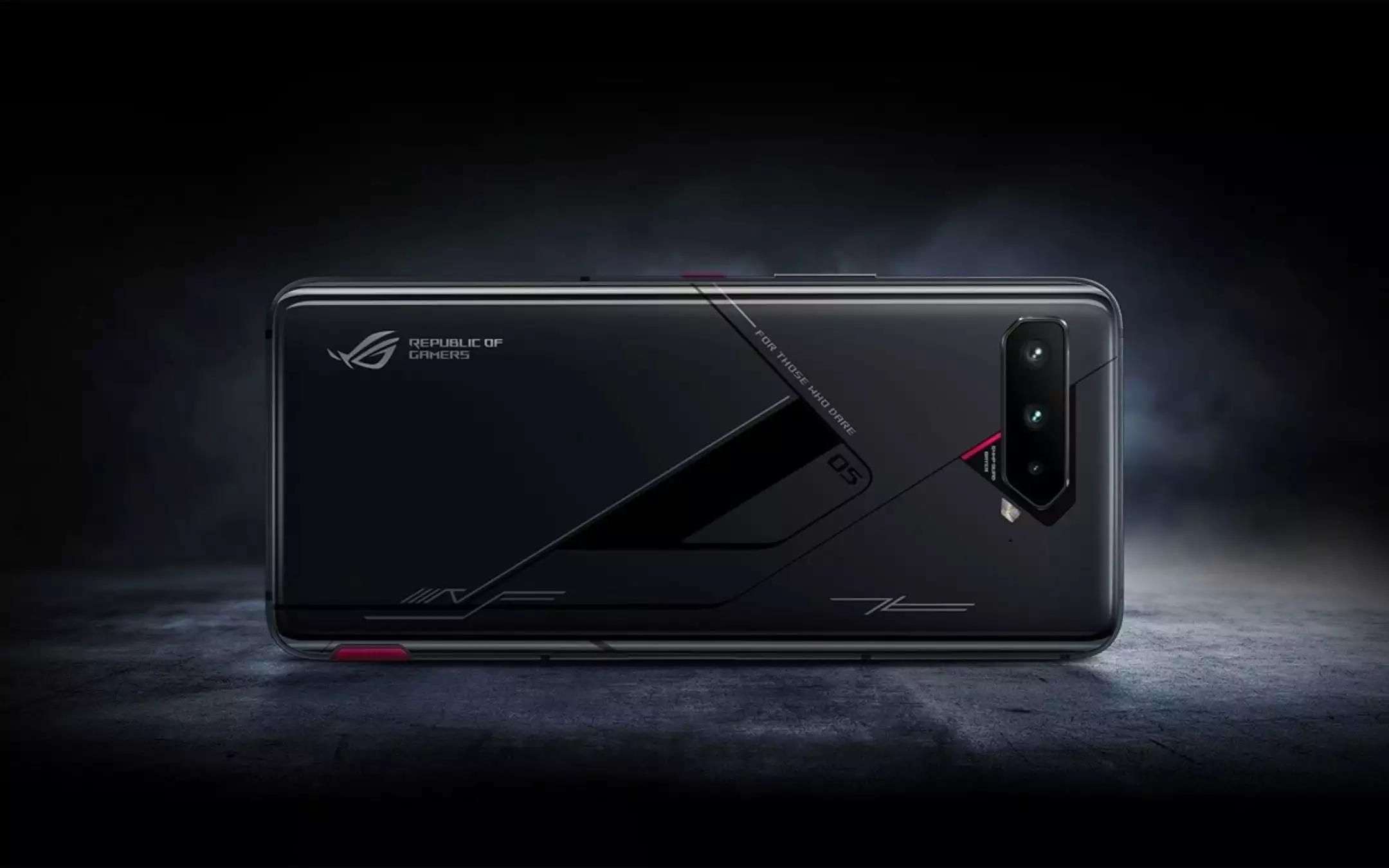 Asus ROG Phone 6D con Dimensity 9000+: ecco quando arriverà da noi