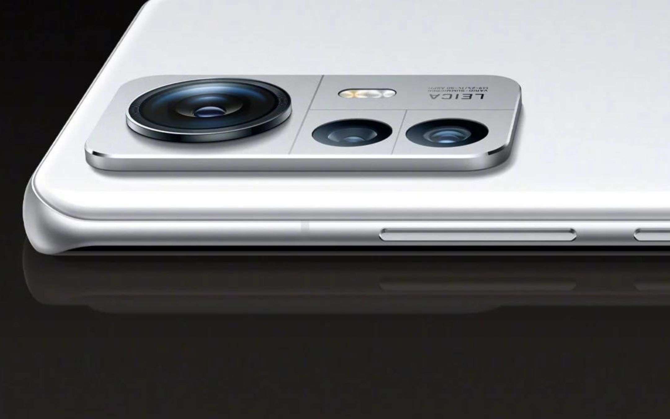 Xiaomi 13: spunta una prima immagine dal vivo (FOTO)