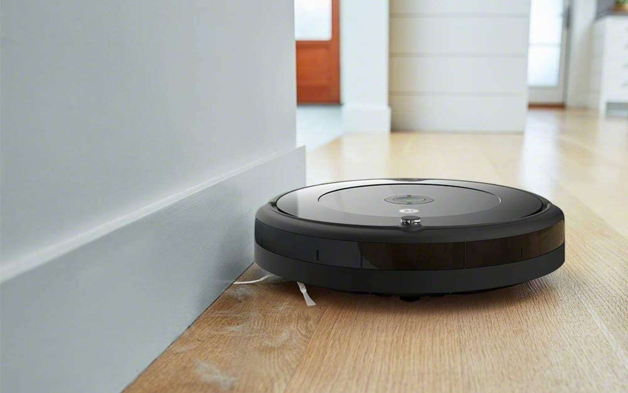 Irobot roomba 606. Electrolux pure i9. Робот пылесос электролюк. Смешной робот пылесос. Робот-пылесос irobot roomba 676.