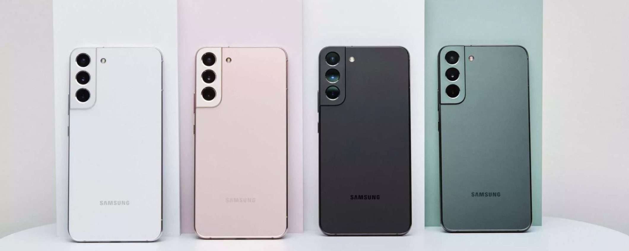 Samsung Galaxy S22: il prezzo CROLLA vertiginosamente su Amazon (-230€)