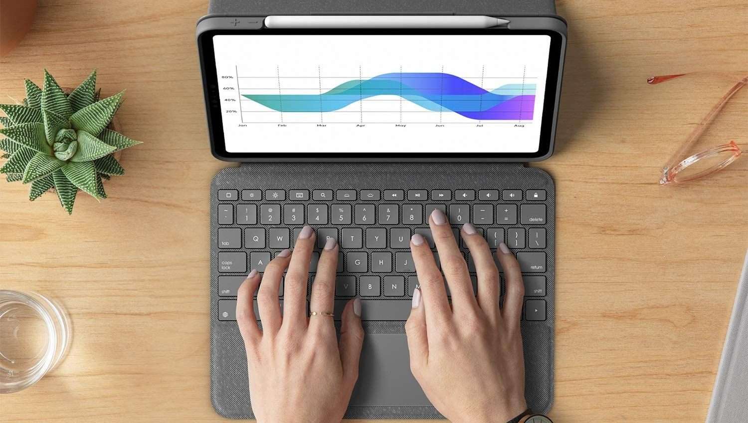 La tastiera cover di Logitech per iPad Pro da 11 pollici è in SUPER OFFERTA (-30%)