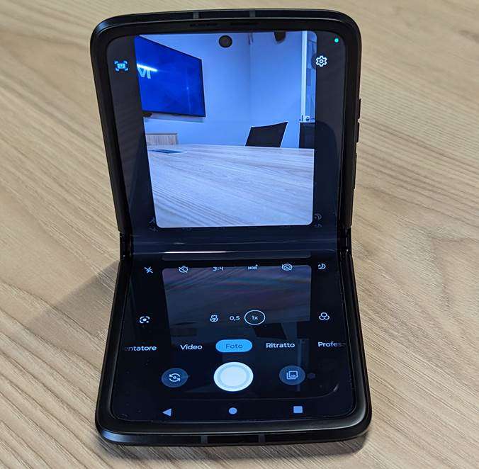 Motorola Razr 2022