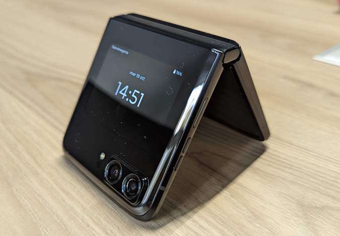 Motorola Razr 2022