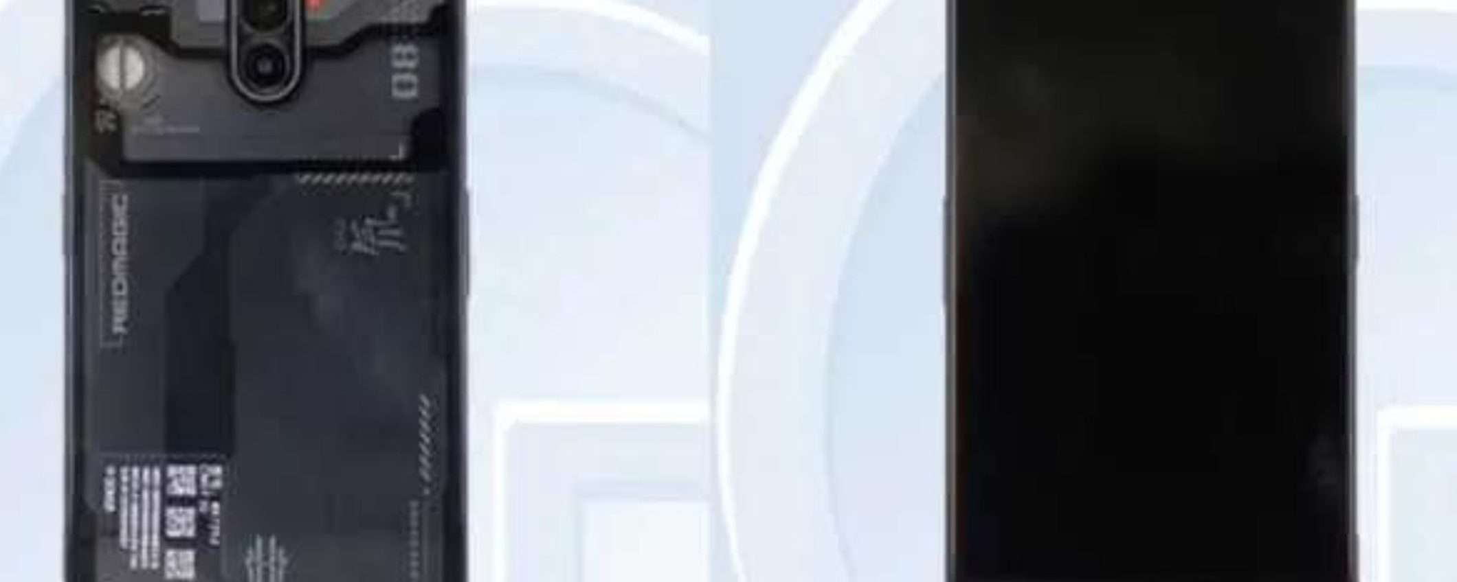 Red Magic 8 Pro come Nothing Phone (1): design TRASPARENTE per il gaming phone Red Magic 8 Pro come Nothing Phone (1): design TRASPARENTE per il gaming phone