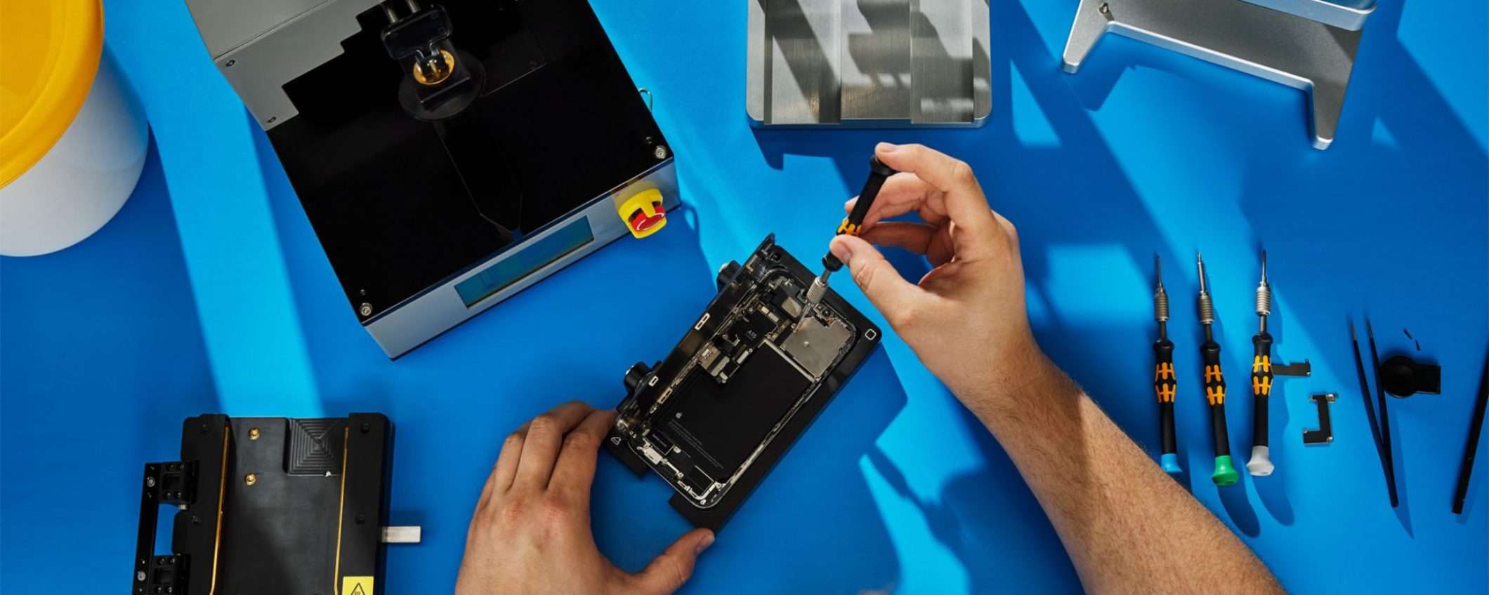 Apple lancia la riparazione Self Service in Europa (sì, anche da noi) Apple lancia la riparazione Self Service in Europa (sì, anche da noi)