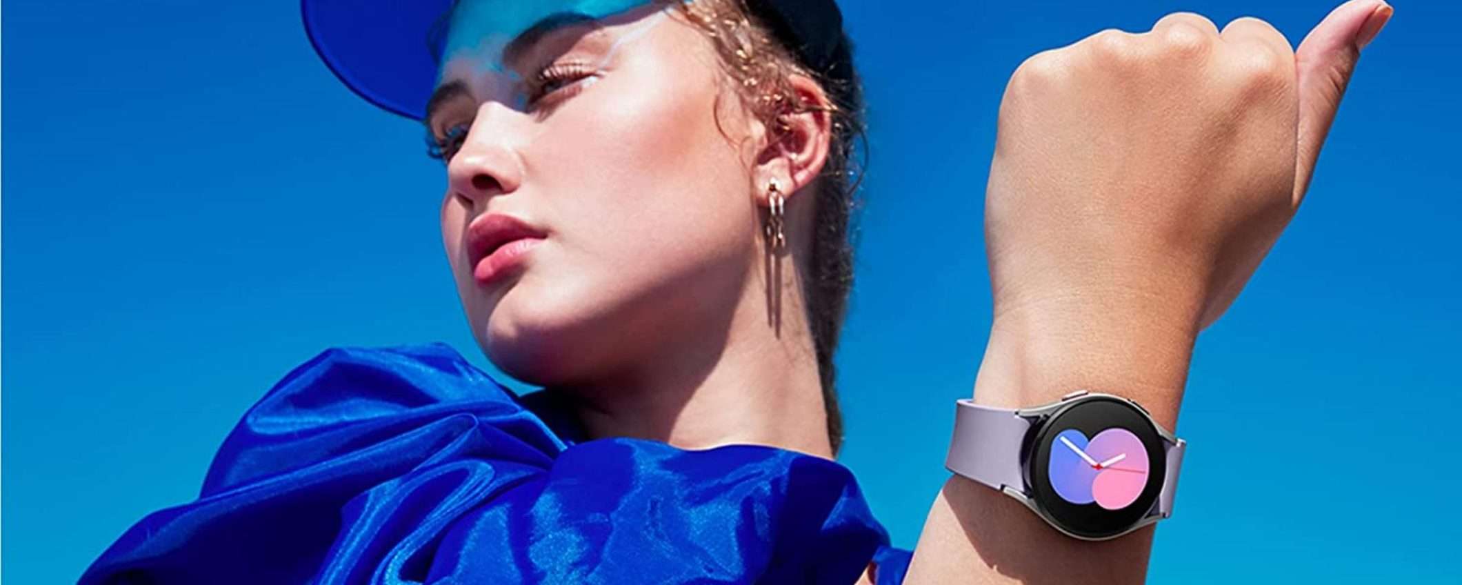 Smartwatch economici da regalare a Natale: 5 modelli da non perdere Smartwatch economici da regalare a Natale: 5 modelli da non perdere