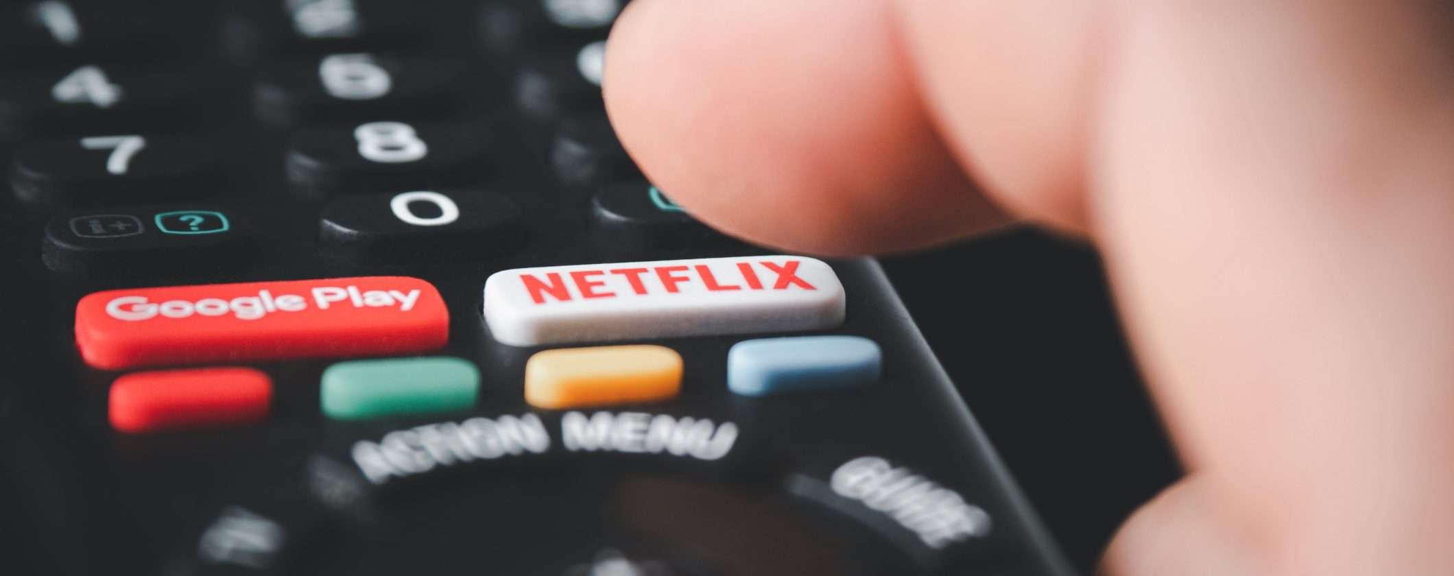 Digitale terrestre: addio tasti Netflix e Prime Video sul telecomando?