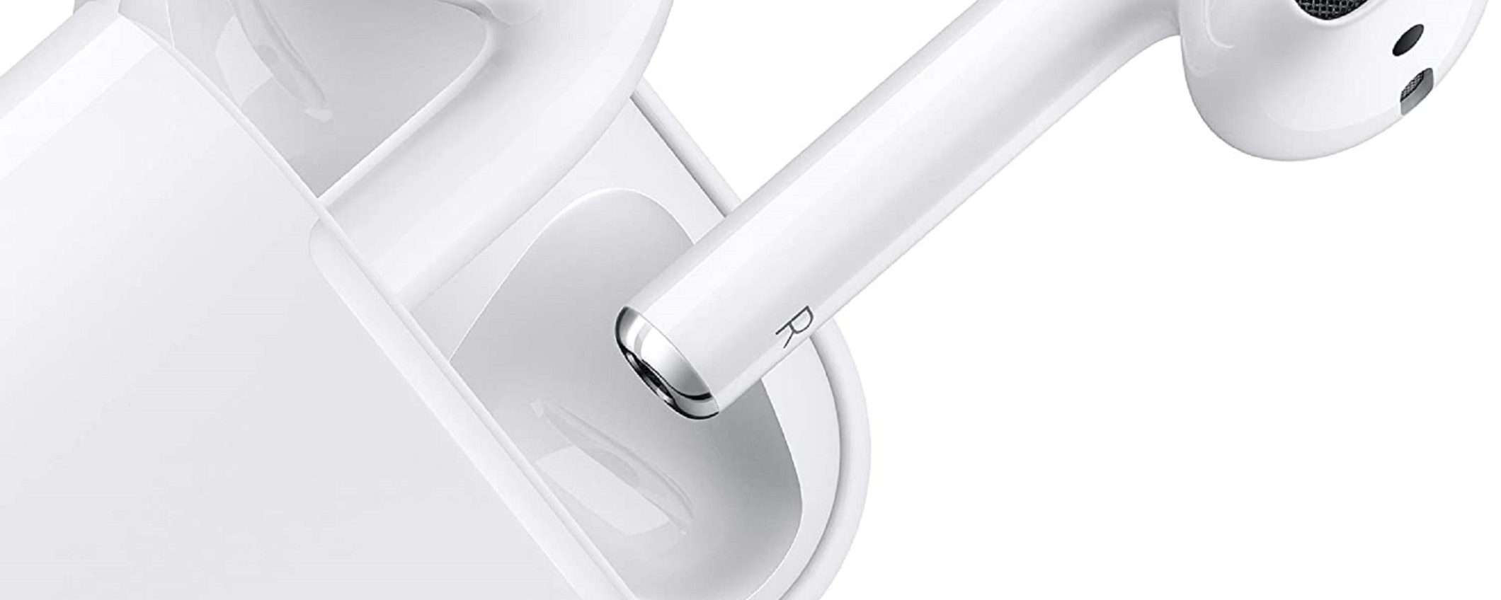 Le Apple AirPods 2nd gen a 119€ su Amazon: è il momento di acquistarle