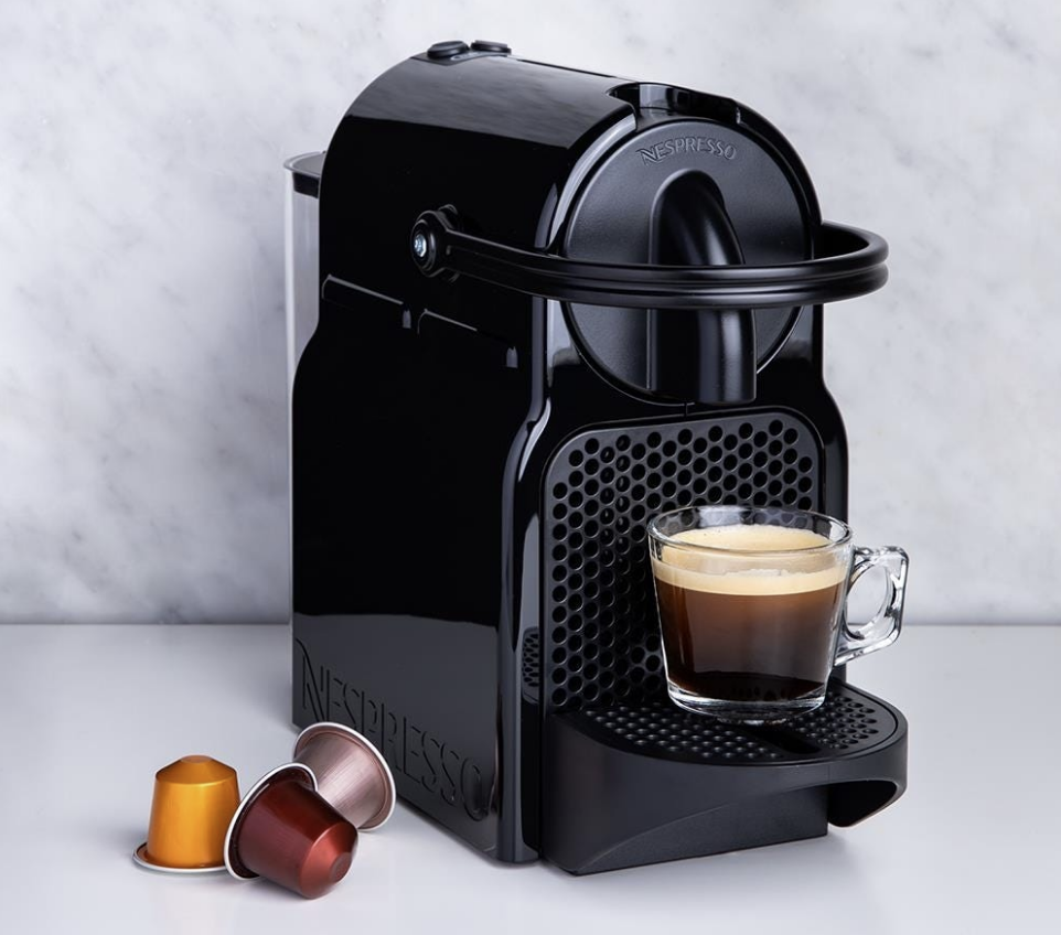 DeLonghi Inissia (Nespresso): il piacere del caffè a casa oggi ad un prezzo imbattibile DeLonghi Inissia (Nespresso): il piacere del caffè a casa oggi ad un prezzo imbattibile