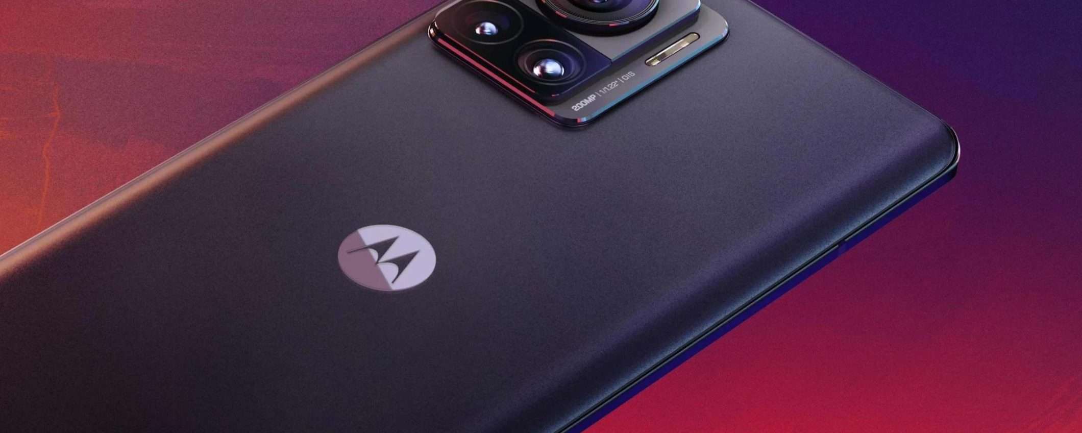 Motorola Edge 40: il nuovo flagship killer è alle porte Motorola Edge 40: il nuovo flagship killer è alle porte