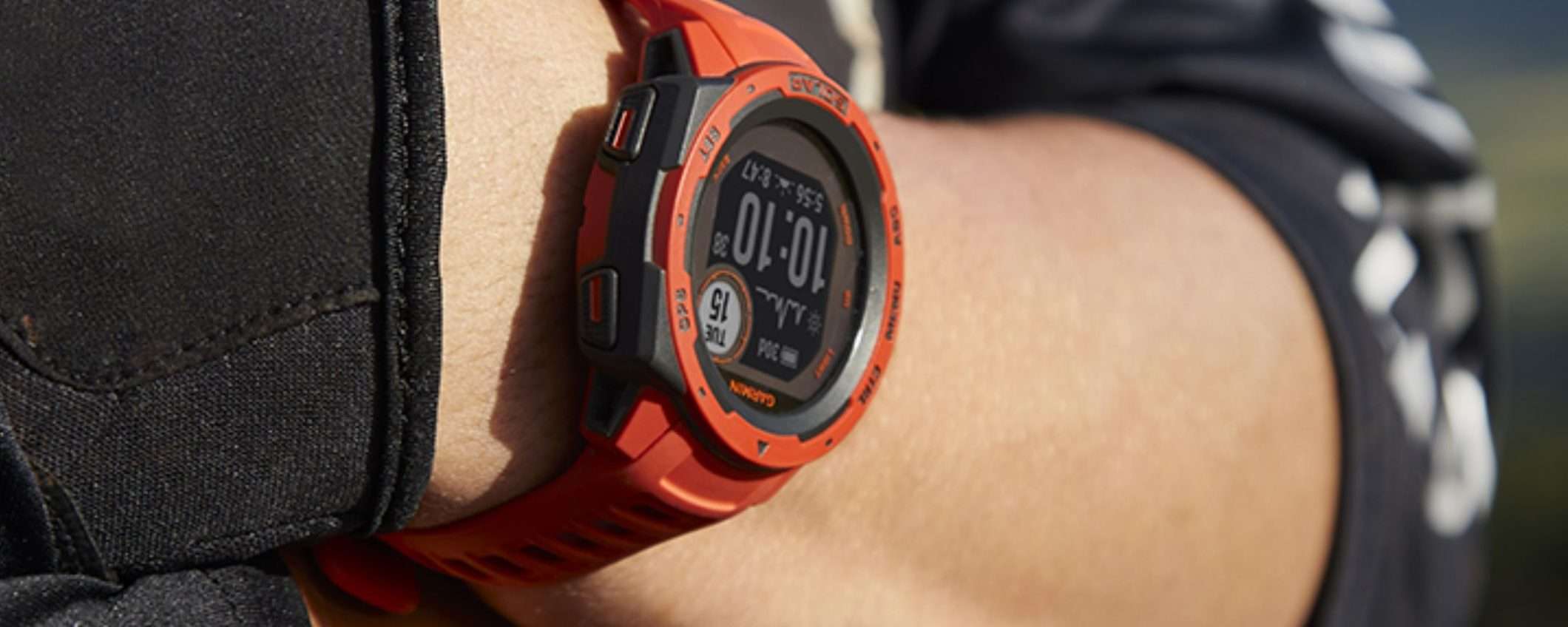 Instinct Solar, il SUPERLATIVO smartwatch di Garmin CROLLA su Amazon