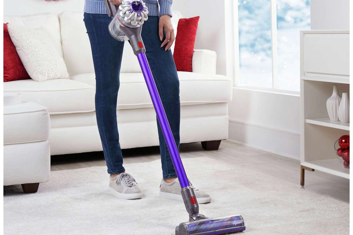 Dyson V8 Extra: la splendida scopa aspirapolvere a un prezzo speciale