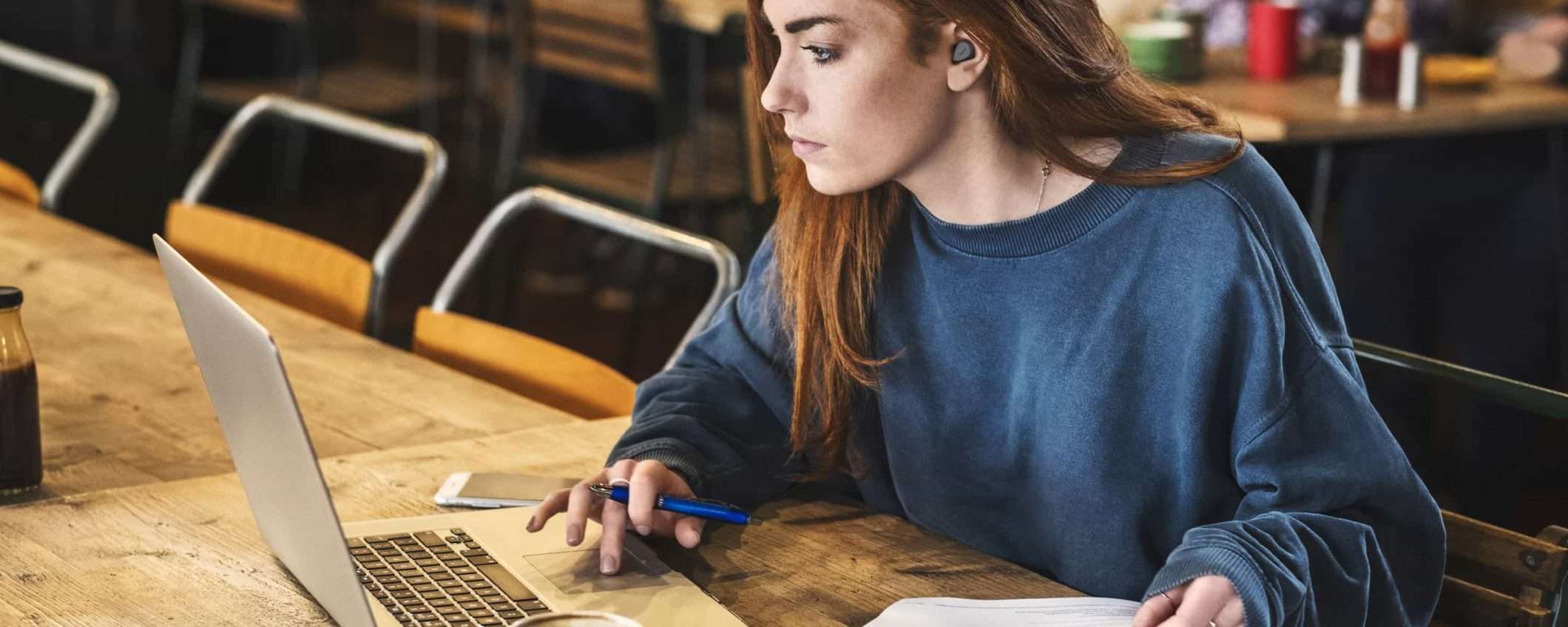 Jabra Elite 4 ufficiali: auricolari TWS con ANC perfetti per lo sport Jabra Elite 4 ufficiali: auricolari TWS con ANC perfetti per lo sport
