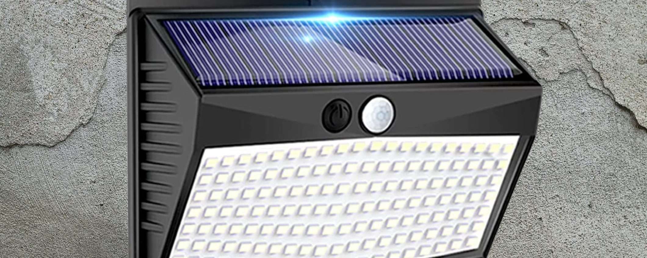 Un faro solare luminosissimo a 7,50€: illumina GRATIS grazie al sole Un faro solare luminosissimo a 7,50€: illumina GRATIS grazie al sole