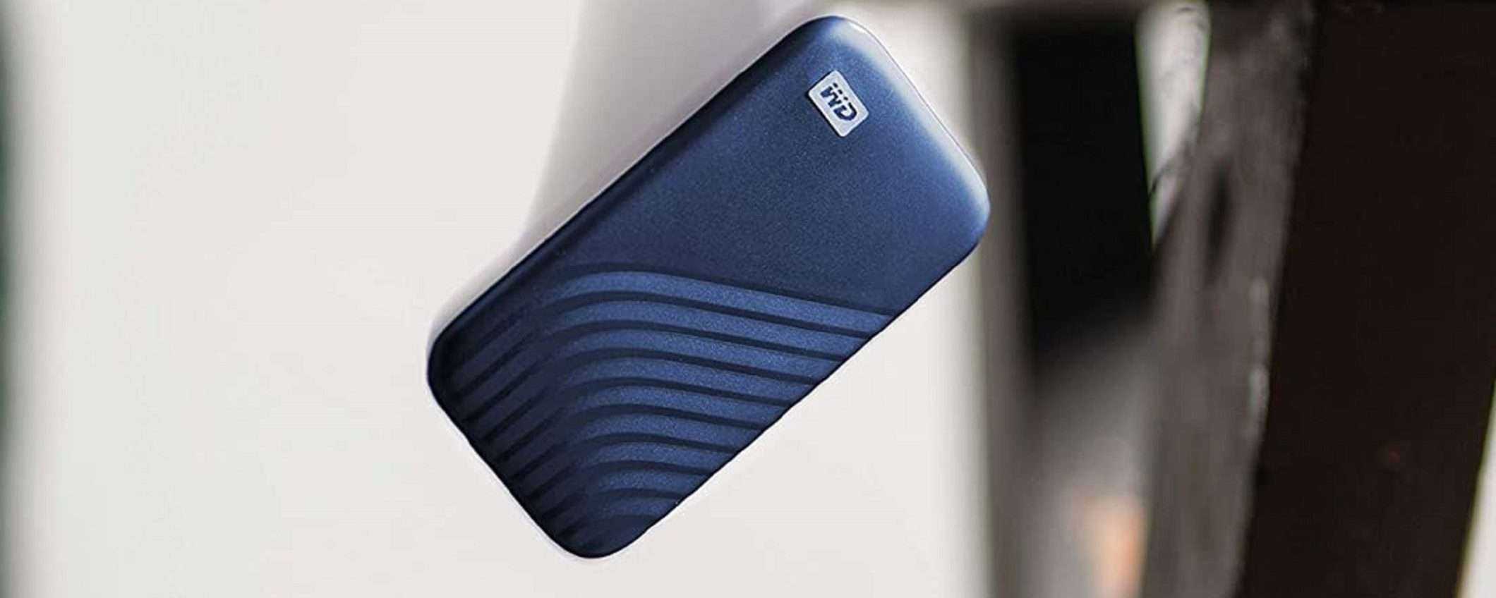 SSD NVMe portatile WD My Passport 1TB: su Amazon raggiunge il MINIMO STORICO (105€) SSD NVMe portatile WD My Passport 1TB: su Amazon raggiunge il MINIMO STORICO (105€)